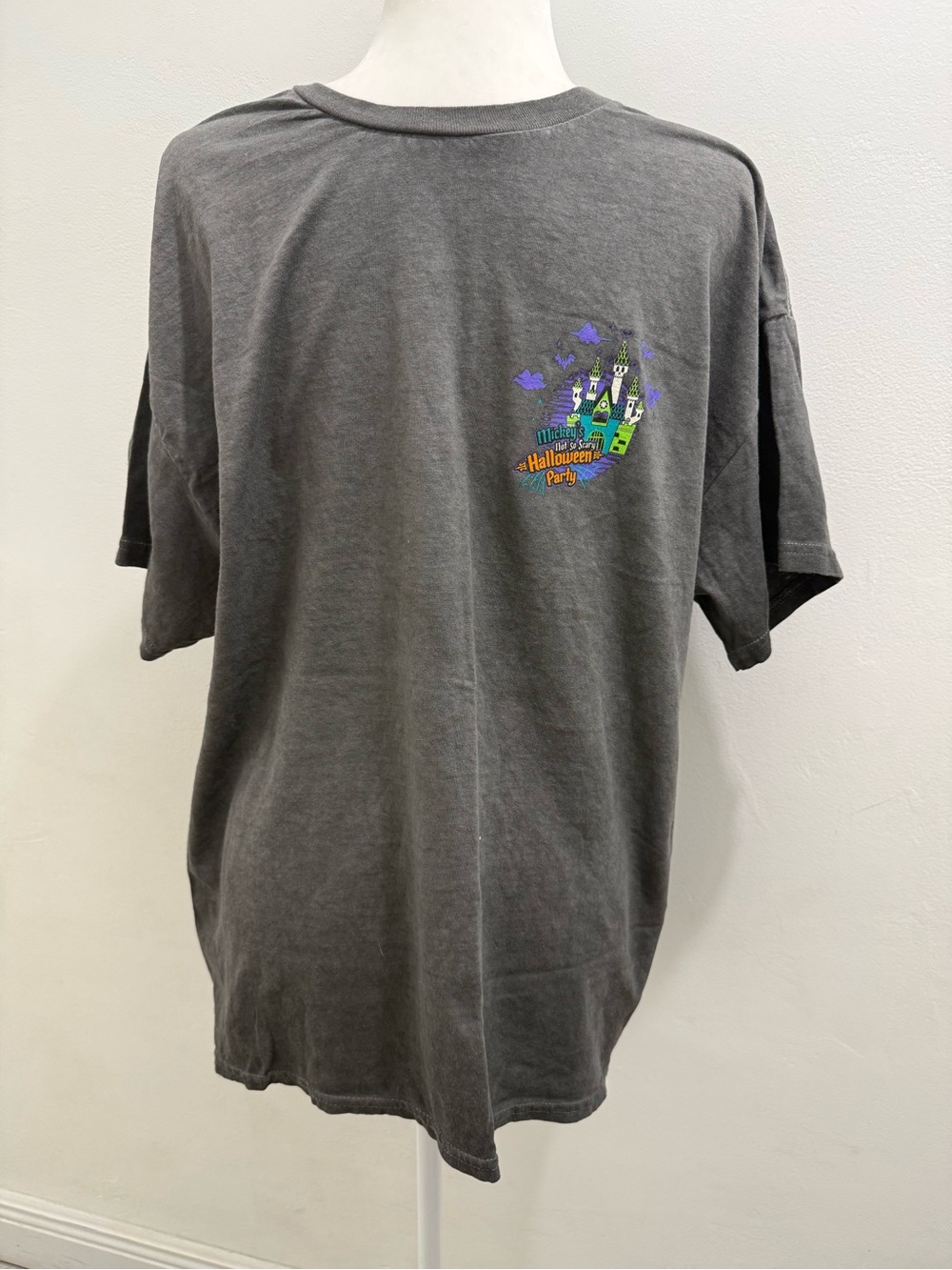 Disney Adult Shirt - Mickey's Not So Scary Halloween Party - 2023 NWT size XL